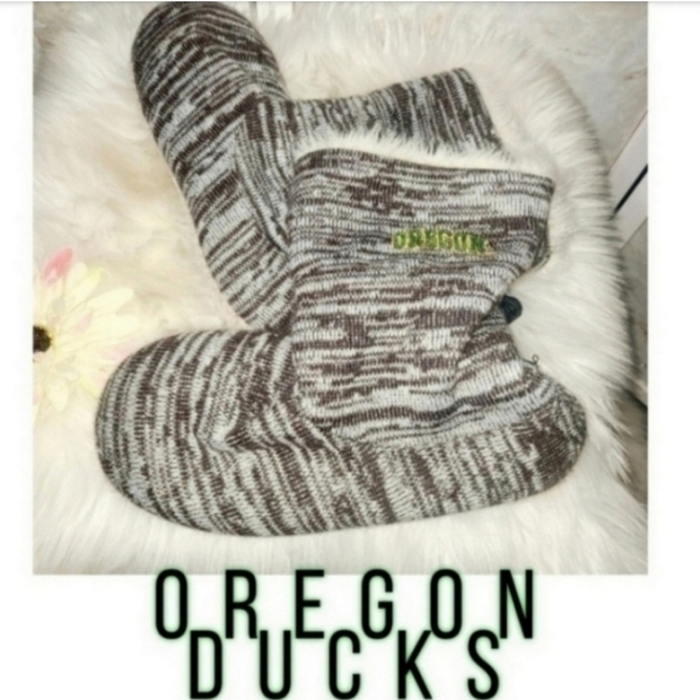 Oregon Ducks Ankle Slippers size 10